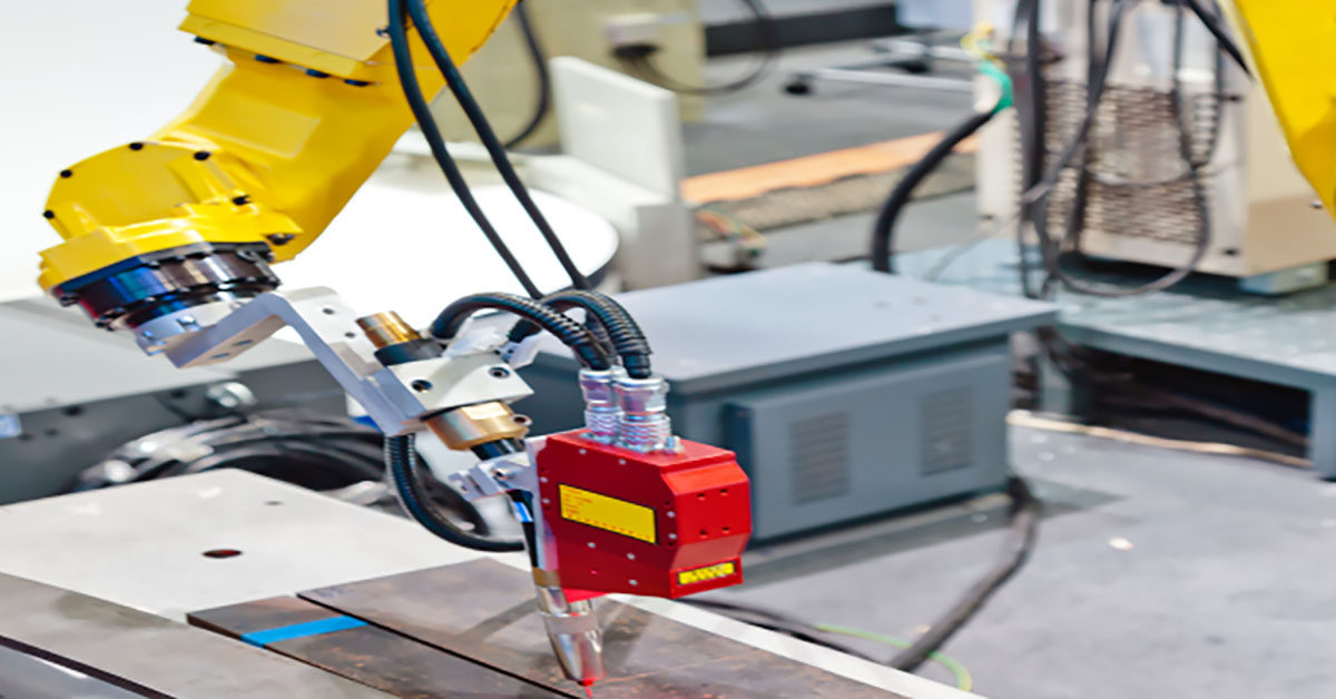 Nozzle Cleaning Stations Unlock the Full Productivity Benefits of Robotic Welding